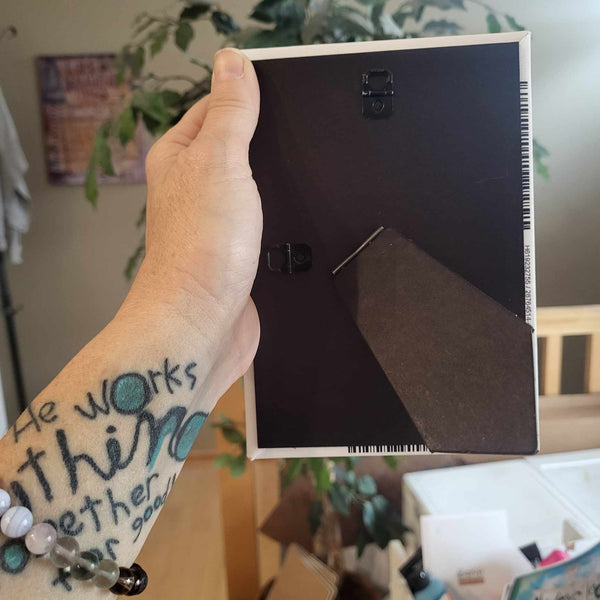Canvas-Friend Jail