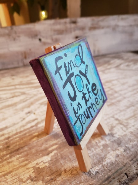 Mini Canvas & Easel-find JOY