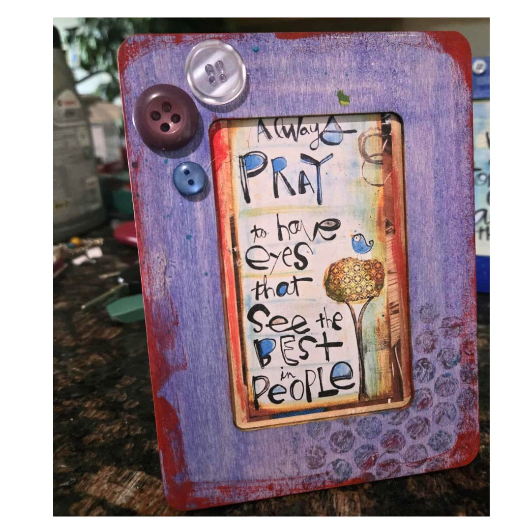 NEW! Framed! Always Pray