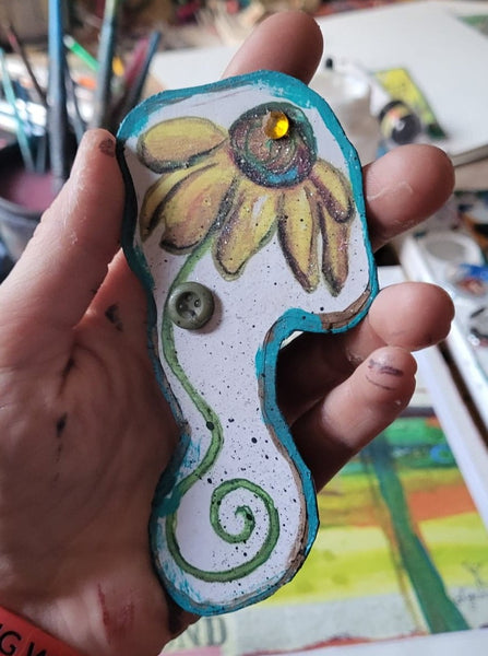 Magnet New! Handcut Flower Sun